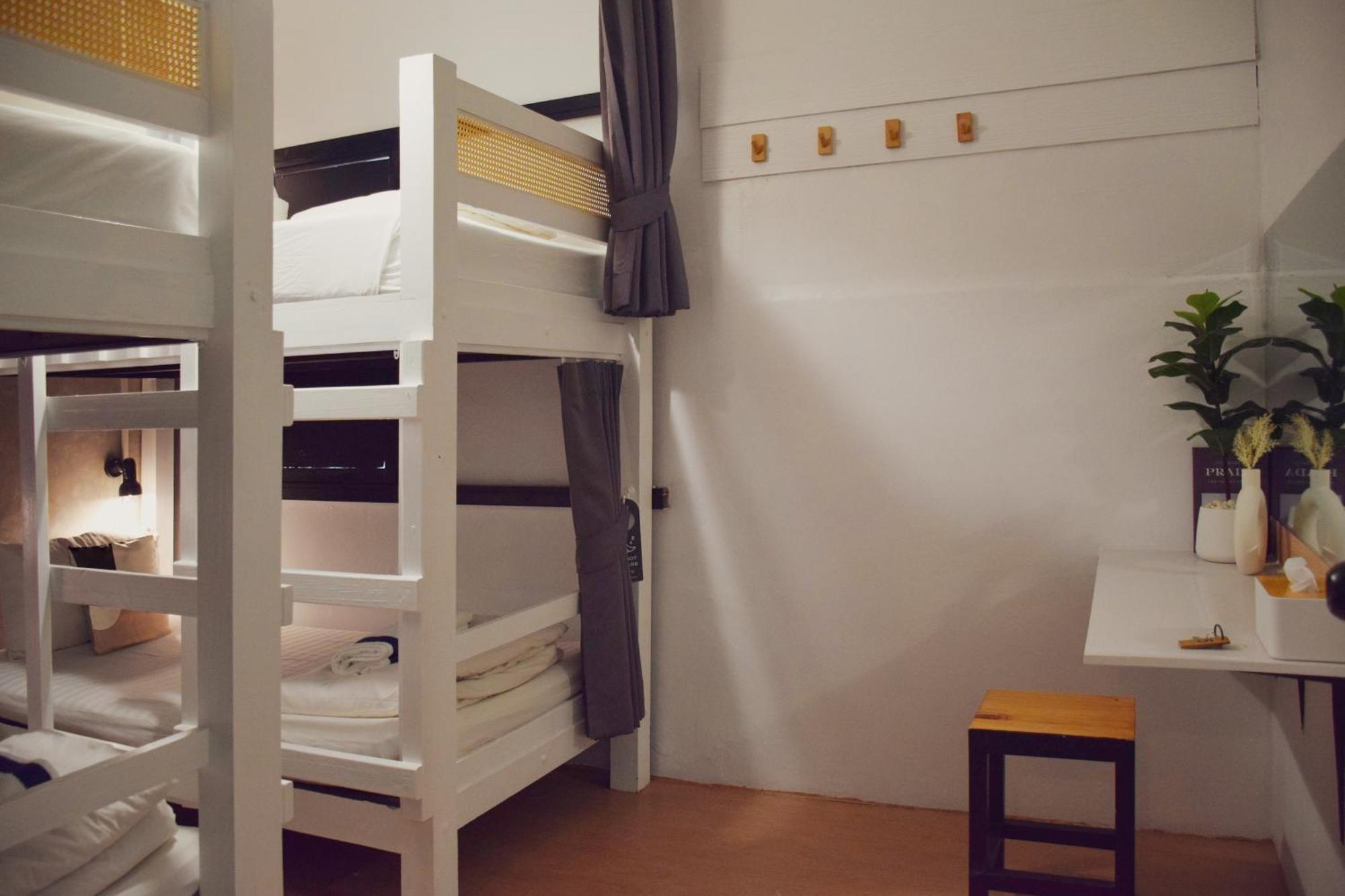 Costa Bed Hua Hin Hostel Ngoại thất bức ảnh