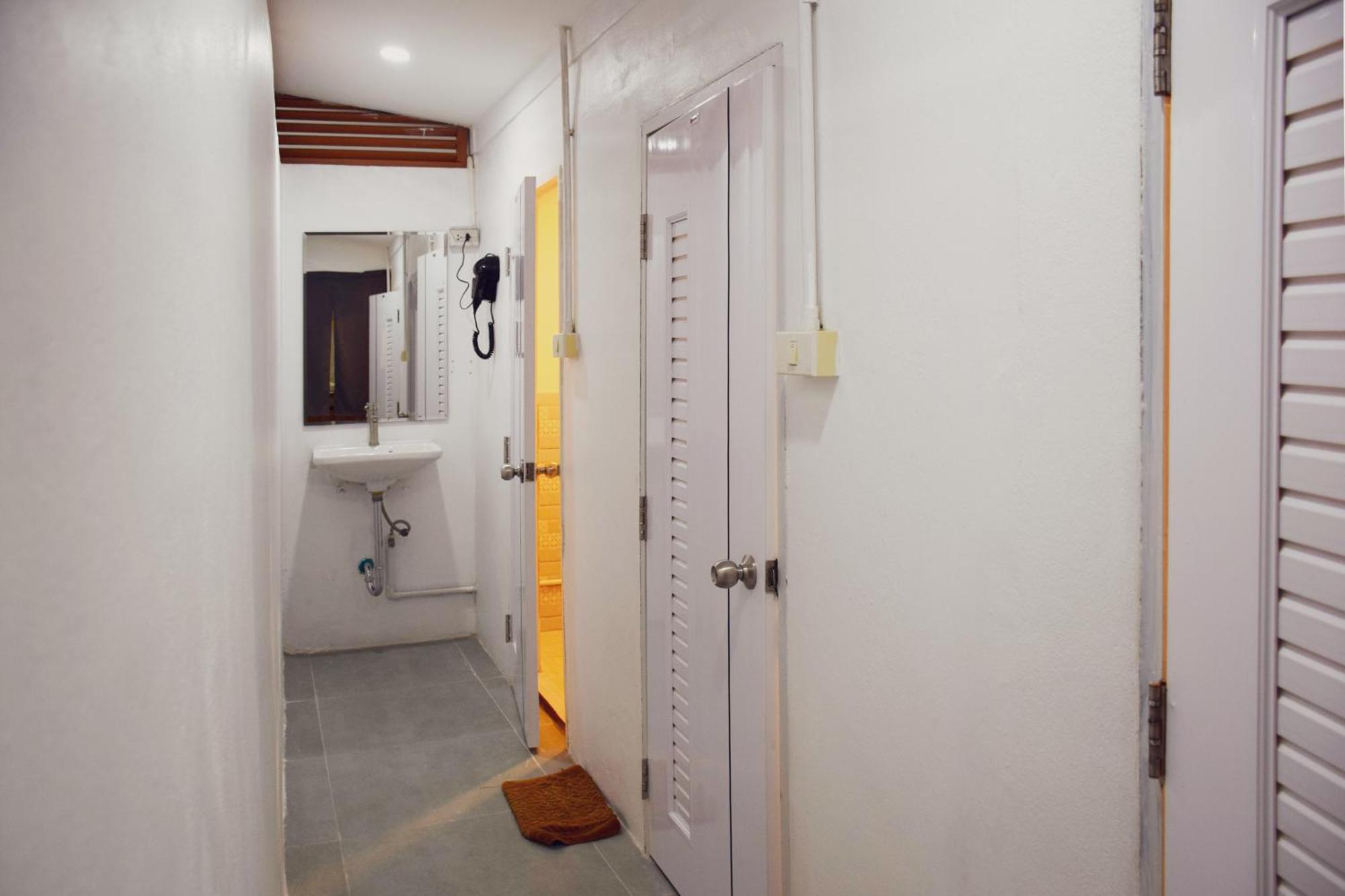 Costa Bed Hua Hin Hostel Ngoại thất bức ảnh